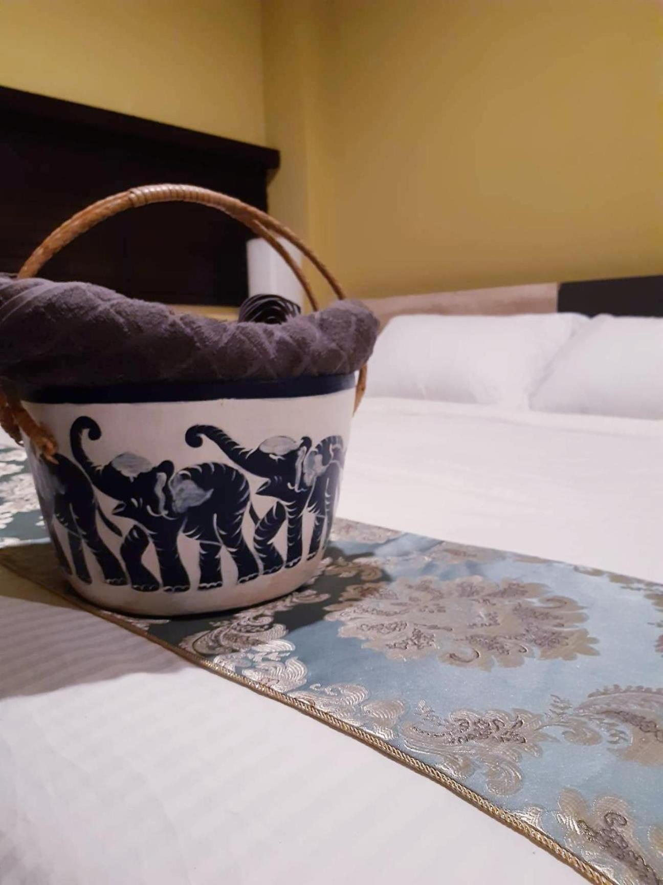The Lantern Suites Ban Song Hong Rom bilde
